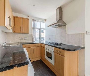 Victoria Road, Ruislip Manor, HA4 - Photo 6