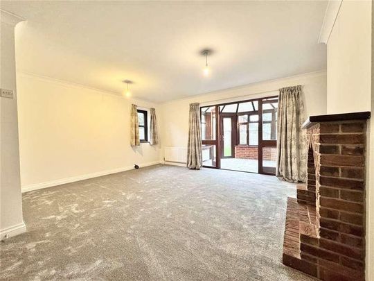 Brooklands, Alum Chine Road, Bournemouth, Dorset, BH4 - Photo 1