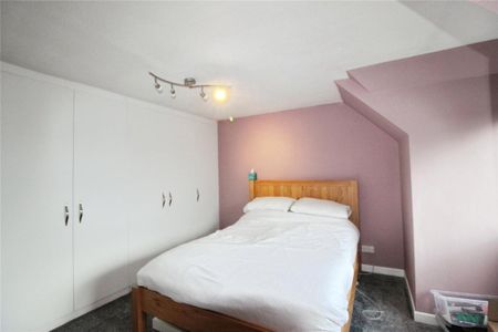 3 bedroom detached bungalow to rent - Photo 4