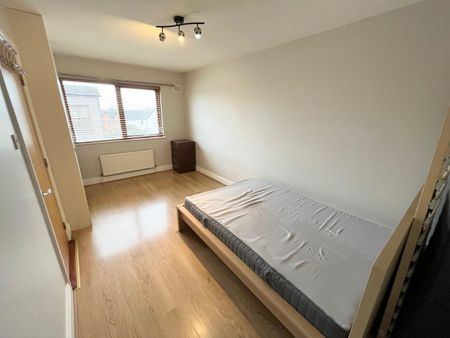 Hunters Court, Hunters Wood, Ballycullen, Dublin 24 - Photo 4