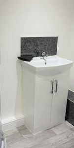 4 bedroom house share to rent - Photo 3