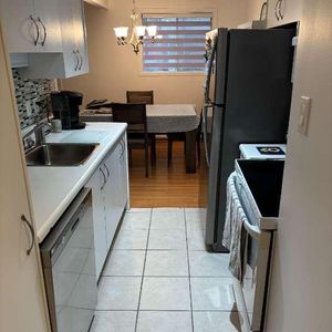 4 ½ Disponible maintenant (et/ou) Déc.Janvier - Photo 2