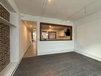 Location Appartement 5 pièces 91 m2 à Saint-Quentin - Photo 2