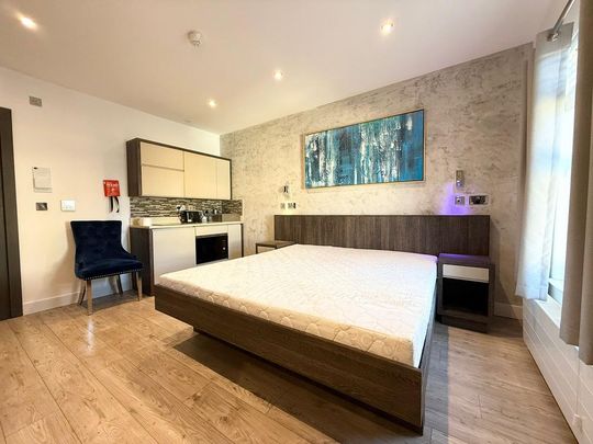 Studio to rent - Photo 1