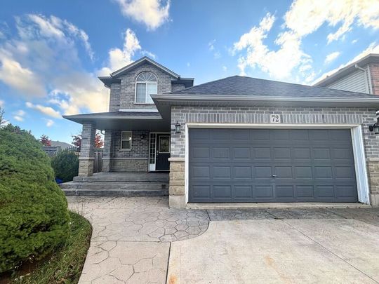 $3,399 / 4 br / 4 ba / 72 Solsbury Cres - Photo 1