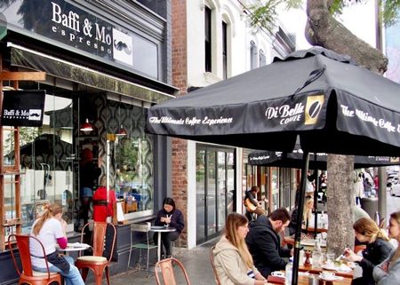 Luxury Furnished Parkside Living In Vibrant Village Hub - Photo 4