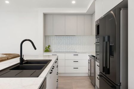 Your Family’s Next Home in Beautiful Forest Glen - Photo 3