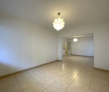 Location Appartement 4 pièces 89m² - Photo 5