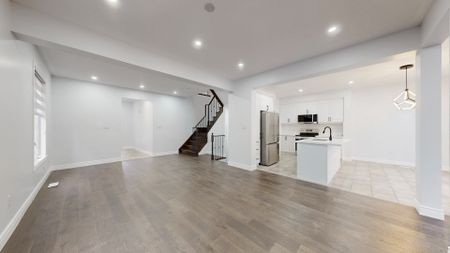 For Lease - 45 Denali Crescent, Brampton, Ontario - Photo 4