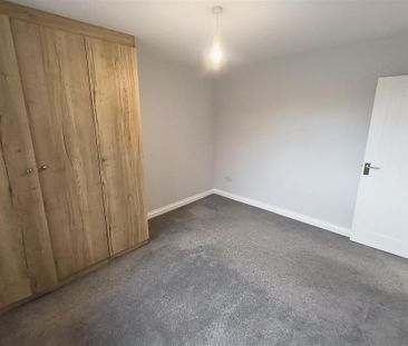 2 bedroom property to rent - Photo 5