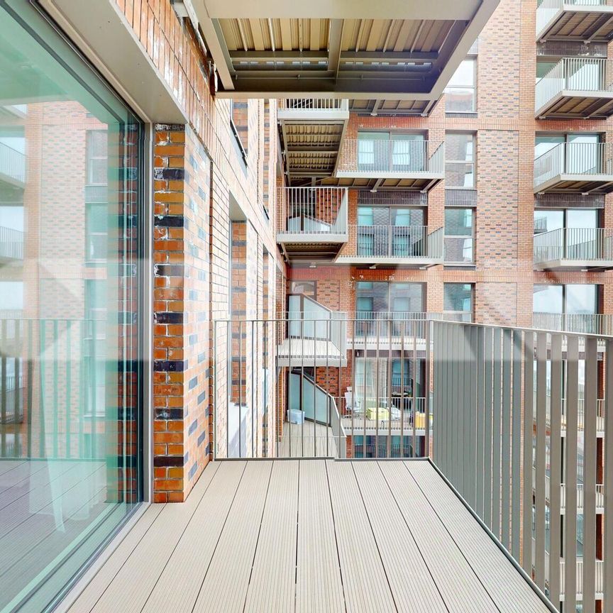 Waterview House, Grand Union, Wembley, HA0 - Photo 1
