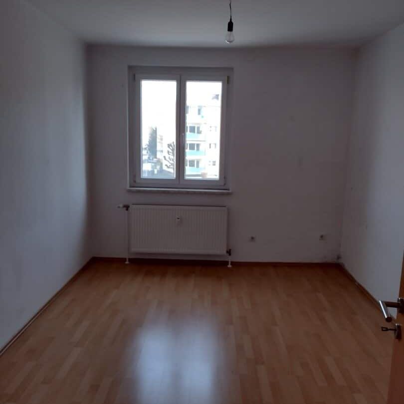 Bastlerhit 3-Raum Wohnung mit herrlichem Ausblick - Photo 1