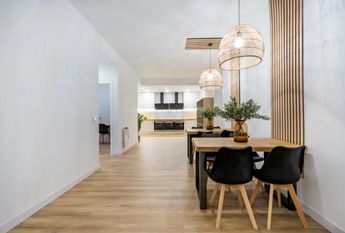 Ronda de Sant Pere, Barcelona, Catalonia 08010