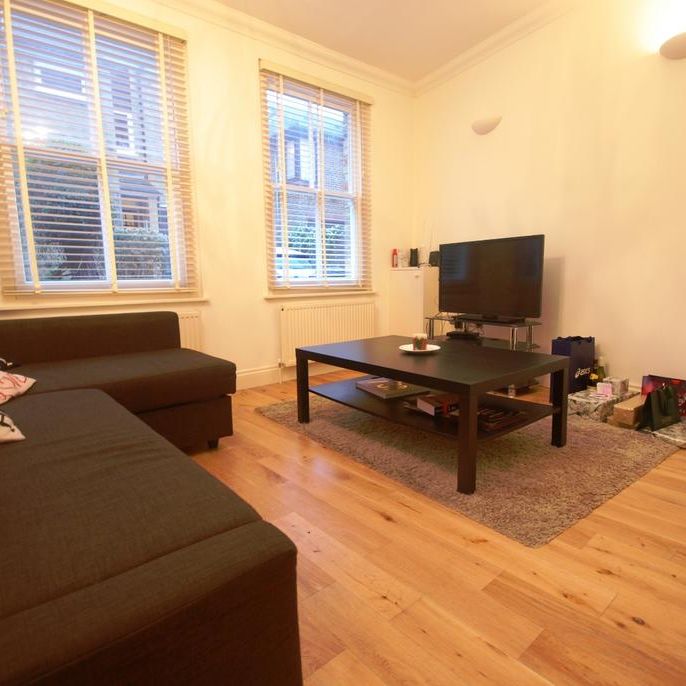 2 bedroom terraced house to rent - Photo 1