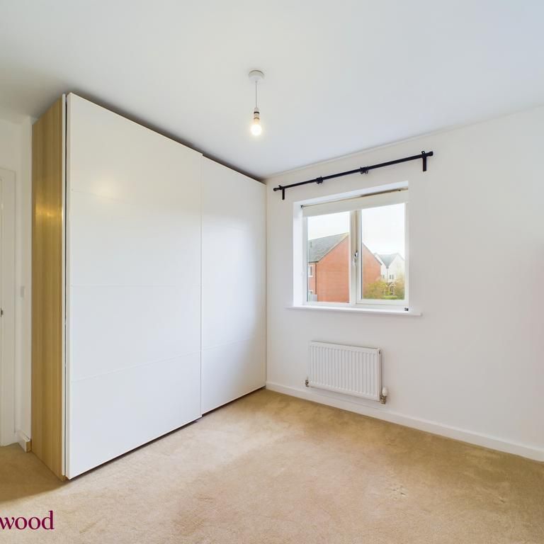 4 bedroom detached house to rent - Photo 1