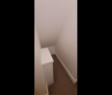 2 Bed Flat, Fosse Road South, LE3 - Photo 3