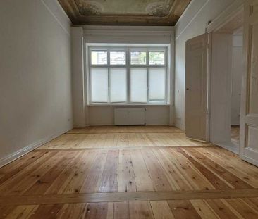 Altbau-Optik und moderne Ausstattung - top Wohnung sucht Sie! - Foto 1