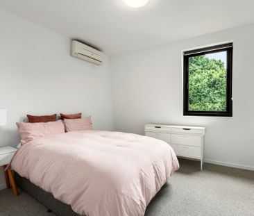 16 Dianella Walkway, Brunswick East VIC 3057 - Townhouse For Rent |... - Photo 2