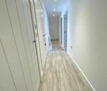 Colnebank Drive, WATFORD - Photo 1