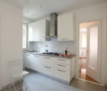 Via dei Savorelli, Rome, Lazio 00165 - Photo 2