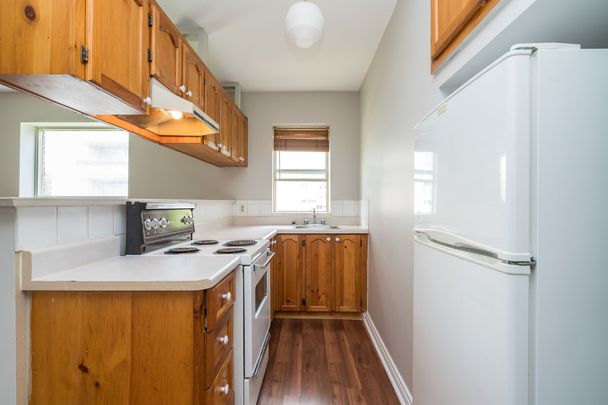 83 Isabella Street - Photo 1