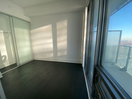 For Lease - 42 Charles Street Unit# PH5201, Toronto, Ontario - Photo 3