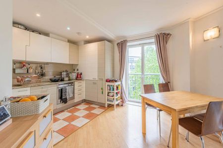 2 bedroom flat to rent - Photo 5