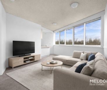 ENJOY THE BAYSIDE LIFESTYLE - UNFURNISHED - Photo 2