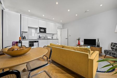 1 bedroom flat to rent - Photo 2