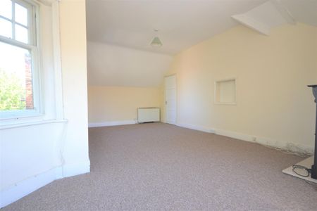 Beachy Head Road, Eastbourne, BN20 7QN - Photo 2