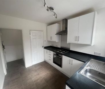 2 bedroom terraced house to rent - Photo 6