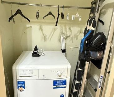 Room in a Shared House, Charles Crescent, HA1 - Photo 2