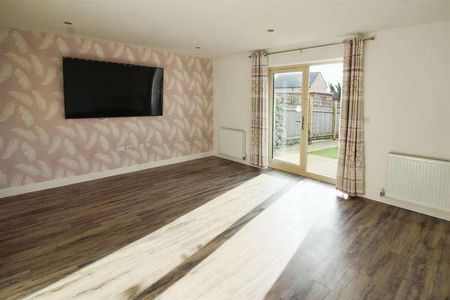 Magnolia Road, Seacroft, Leeds, LS14 - Photo 4