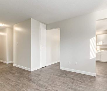 Renovated Suite - 2 Bedroom - Photo 2