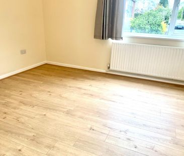 2 bedroom maisonette to rent - Photo 4