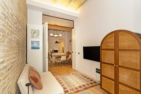 Carrer de Francesc Eiximenis, Valencia, Valencian Community 46011 - Photo 4