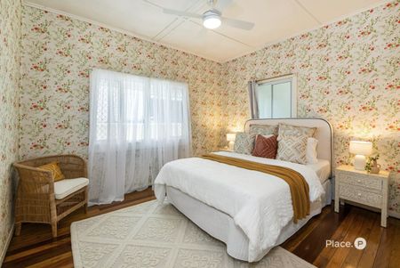 17 Pansy Street, Wynnum QLD 4178 - House For Rent - $695 | Domain - Photo 2