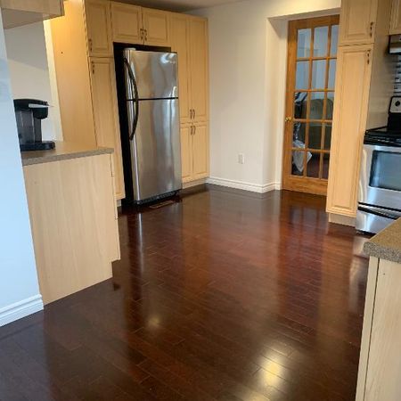 Maison a louer 8 1/2 - Photo 3