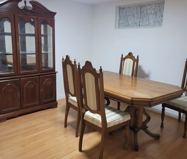 For Lease - 3249 Oakglade Crescent Unit# Lower, Mississauga, Ontario - Photo 2