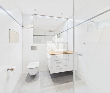 Liebevoller renovierte 2.5-Zimmer-Wohnung mit rustikalem Charme und... - Photo 6
