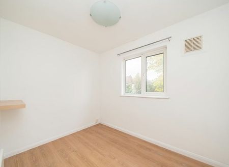 Twining Avenue - Photo 5