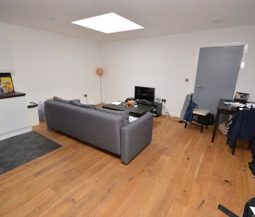 High Street, Exeter, Devon, EX4 - Photo 2