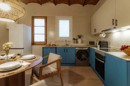 Carrer de Gombau, Barcelona, Catalonia 08003 - Photo 3