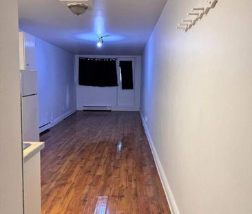 1 CH - 1 SDB - Montréal - $1,095 /mo - Photo 4
