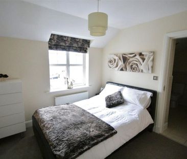 3 bedroom apartment to rent - Photo 4