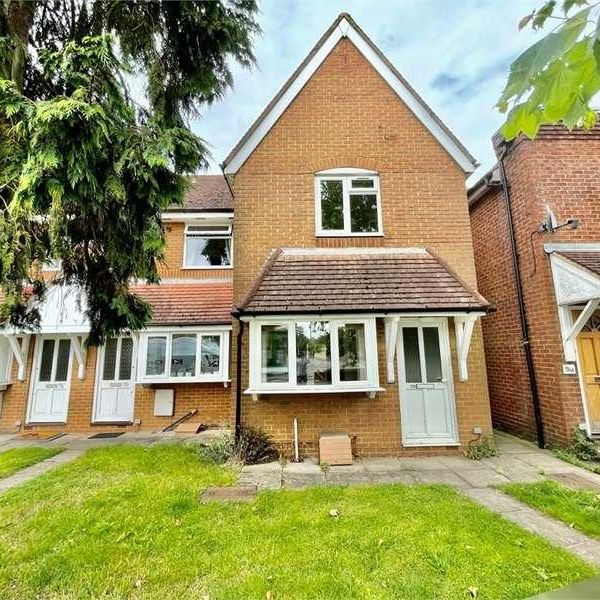 Windsor Road, Wraysbury, TW19 - Photo 1