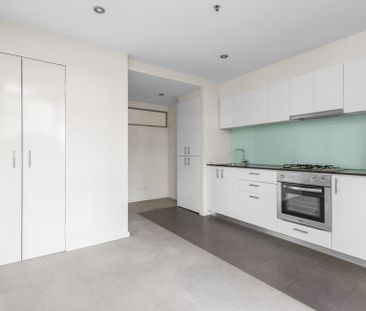 204/8 Exploration Lane, Melbourne - Photo 3