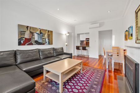 4/272 Walsh Street, South Yarra VIC 3141 - Apartment For Rent | Domain - Photo 2