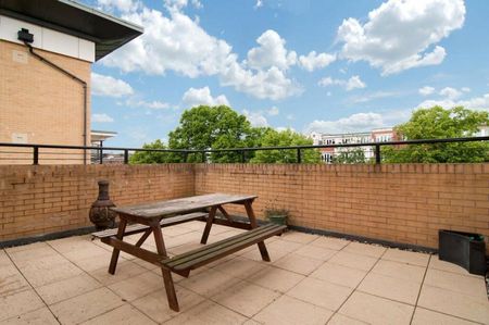 2 bedroom apartment to rent Axiom Apartments, 42 Sparkes Close, Bromley, BR2 - Photo 5