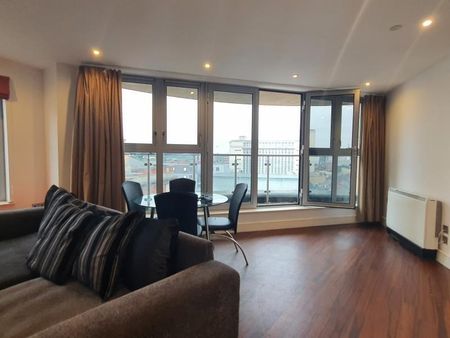 2 bedroom flat to rent - Photo 4